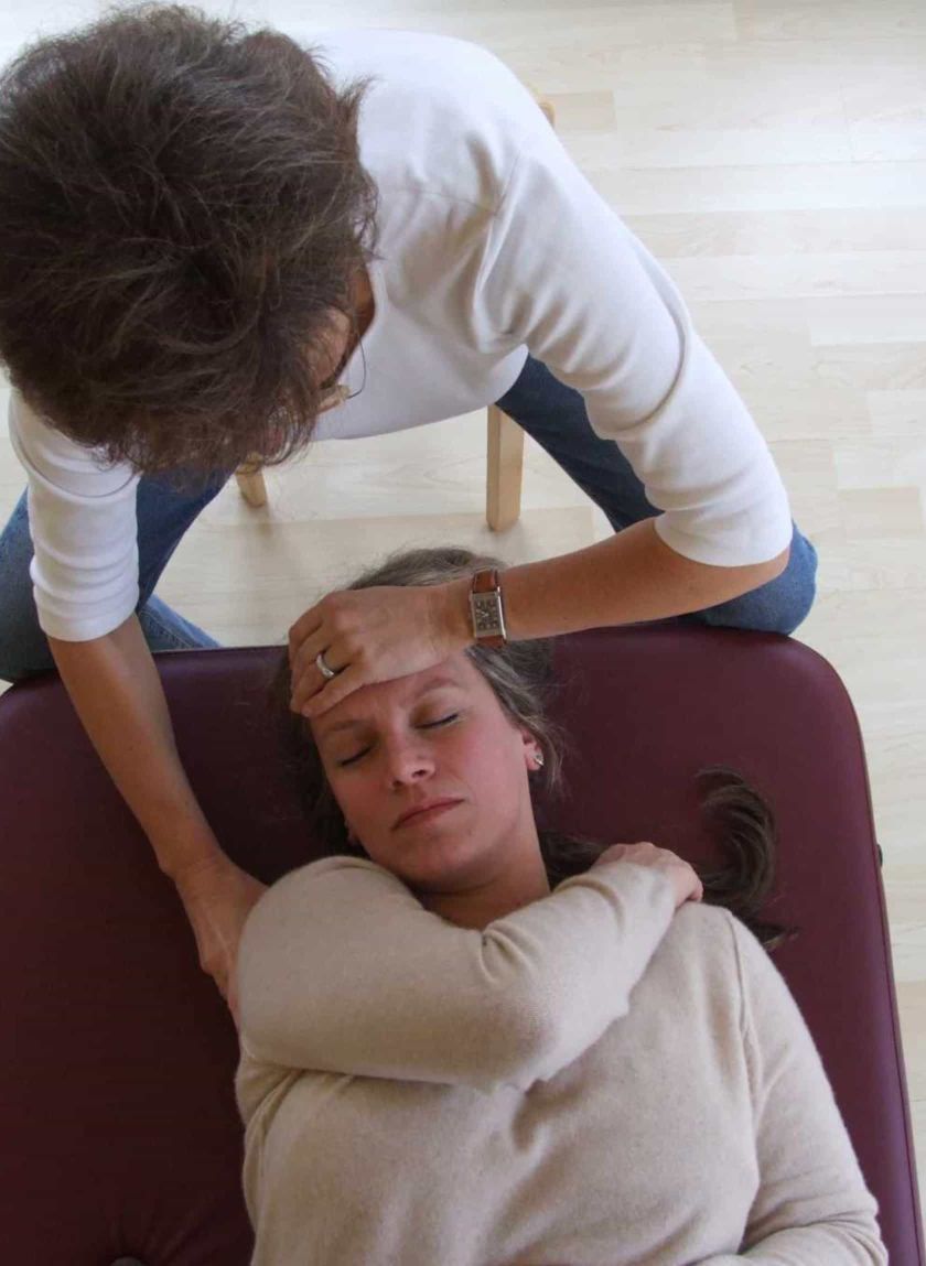 Feldenkrais-Privatstunde: persönliche Begleitung durch Handeinsatz (Functional Integration)